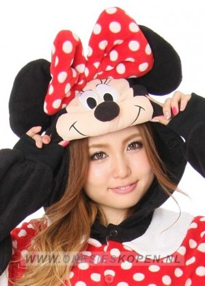 Disney Minnie Mouse onesie kigurumi sazac detail